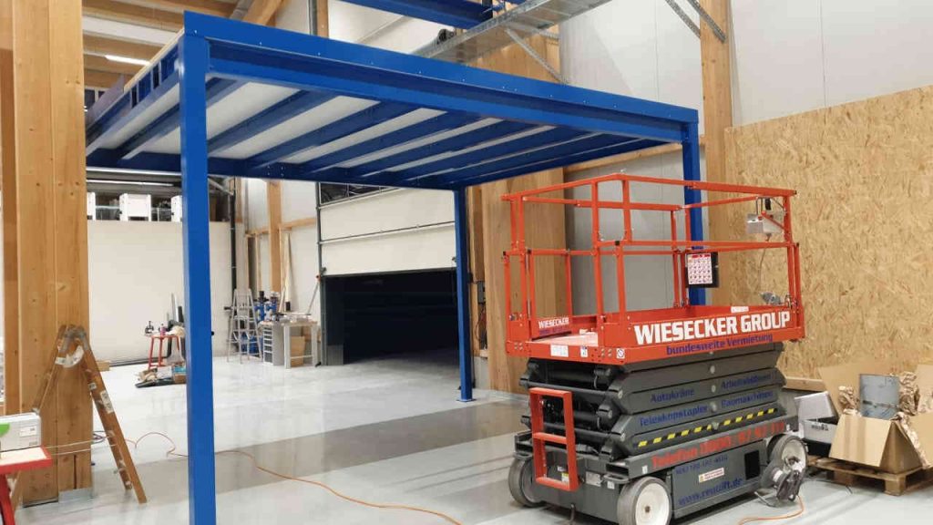 4706b9fb-db6e-4969-8cc5-bdc4ffe6ca49_Small